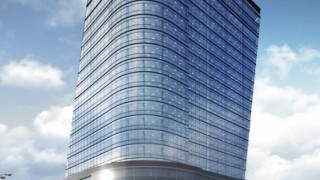 Oddanie do użytku Hotelu Dana i wznowienie budowy Hanza Tower