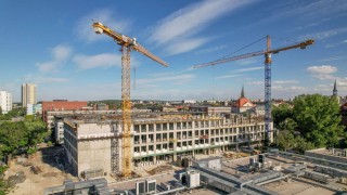 W centrum Katowic rośnie jeden z najnowocześniejszych obiektów akademickich w Polsce