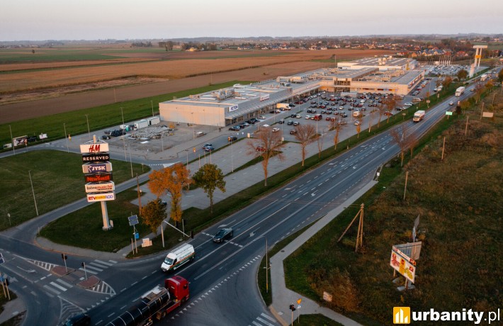 Centrum handlowego MMG Ciechanów