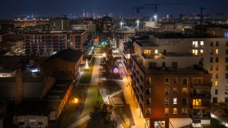 Odbiory ponad 150 mieszkań na Kamionku. Nowy mural zdobi nowopowstały pasaż handlowy