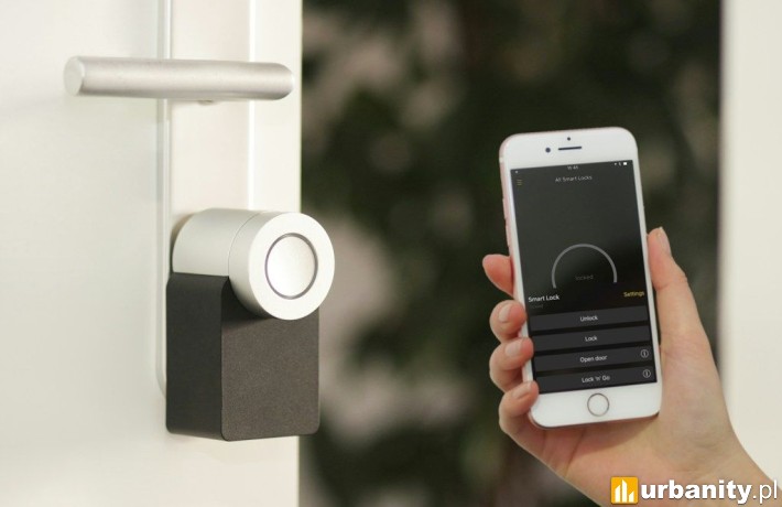 Smart home w mieszkaniu, fot. unsplash.com