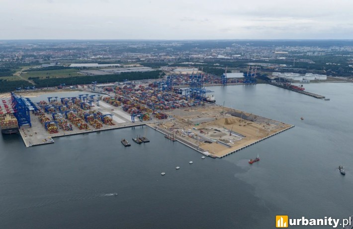 Powstaje terminal o powierzchni 21 hektarów. Inwestycja zbliża się do odbiorów