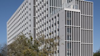 Największy prywatny akademik w Warszawie otwarty. 675 miejsc i 14 kondygnacji