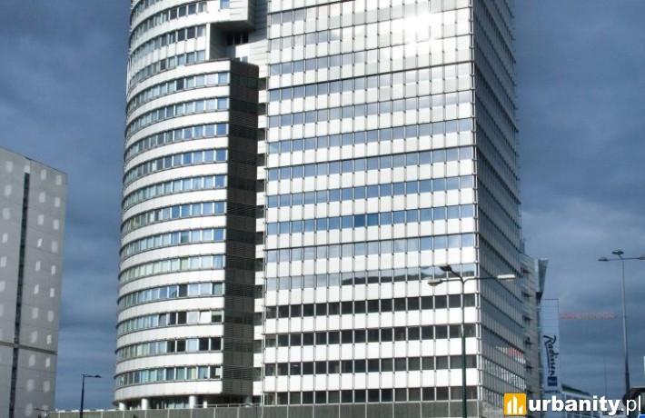 Wieżowiec PZU Tower przy Grzybowskiej, fot. Officelist