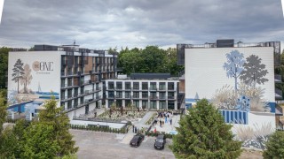 Nowy apartamentowiec tuż przy plaży. The One oficjalnie otwarty nad Bałtykiem