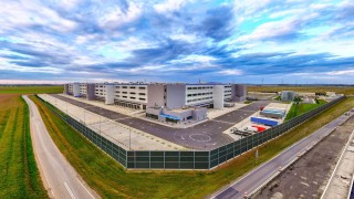 Gigantyczne centrum Amazon na Dolnym Śląsku. Cztery kondygnacje i specjalna posadzka dla robotów