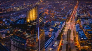 Coca‑Cola wybiera na biuro wieżowiec w centrum Warszawy. Przeprowadzka do nowej siedziby na początku 2023 roku