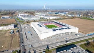 Gotowy stadion piłkarski w Opolu, fot. Mirbud