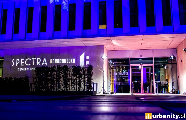 Gotowy biurowiec Bobrowiecka 8 w Warszawie