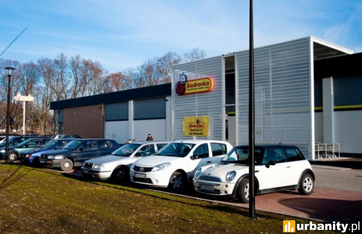 Centrum Handlowe Dąbrówka