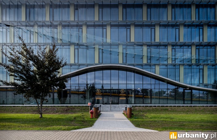 Jeden z gotowych biurowców Ocean Office Park w Krakowie