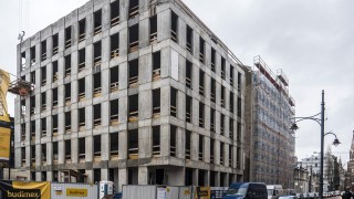 Wiecha na budowie Teal i Sepia Office w Łodzi