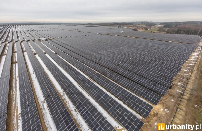 Wkrótce popłynie zielona energia z gigantycznych farm fotowoltaicznych, fot. Budimex