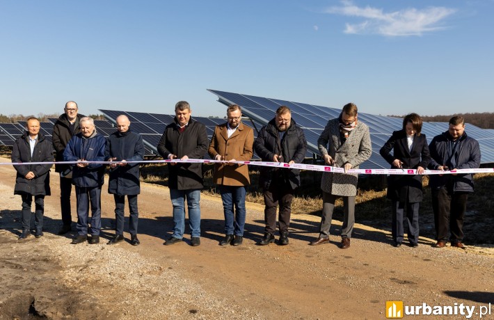Gotowa ogromna farma fotowoltaiczna w województwie świętokrzyskim o wielkości 55 hektarów