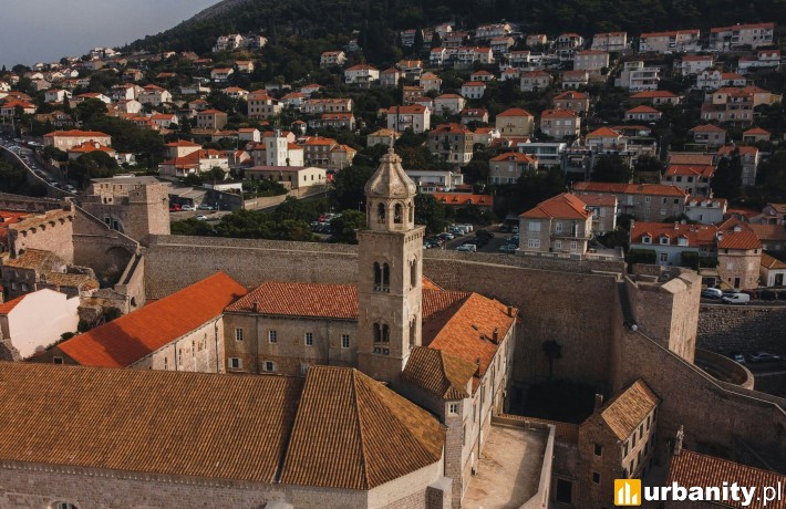 Biuro nieruchomości w Chorwacji: Jak wybrać profesjonalnego partnera do zakupu?