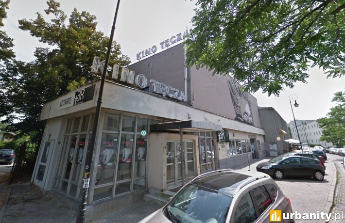 Tak obecnie wygląda budynek kina Tęcza na Żoliborzu, fot. google maps
