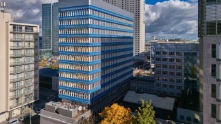 Biurowiec PKO Bank Polski przy Marszałkowskiej w Warszawie, fot. PKO Bank Polski