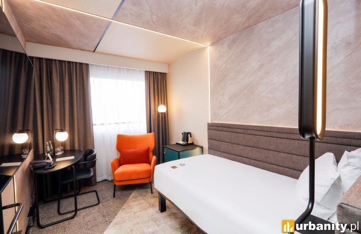 Wyremontowany pokój w Novotel Warszawa Centrum, fot. mat. prasowe