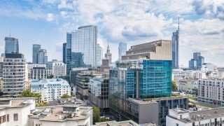 Francuska grupa finansowa otwiera biuro w nowym biurowcu w centrum Warszawy