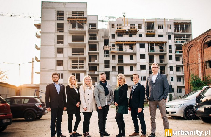 Wiecha na budowie II etapu osiedla Art Modern w Łodzi