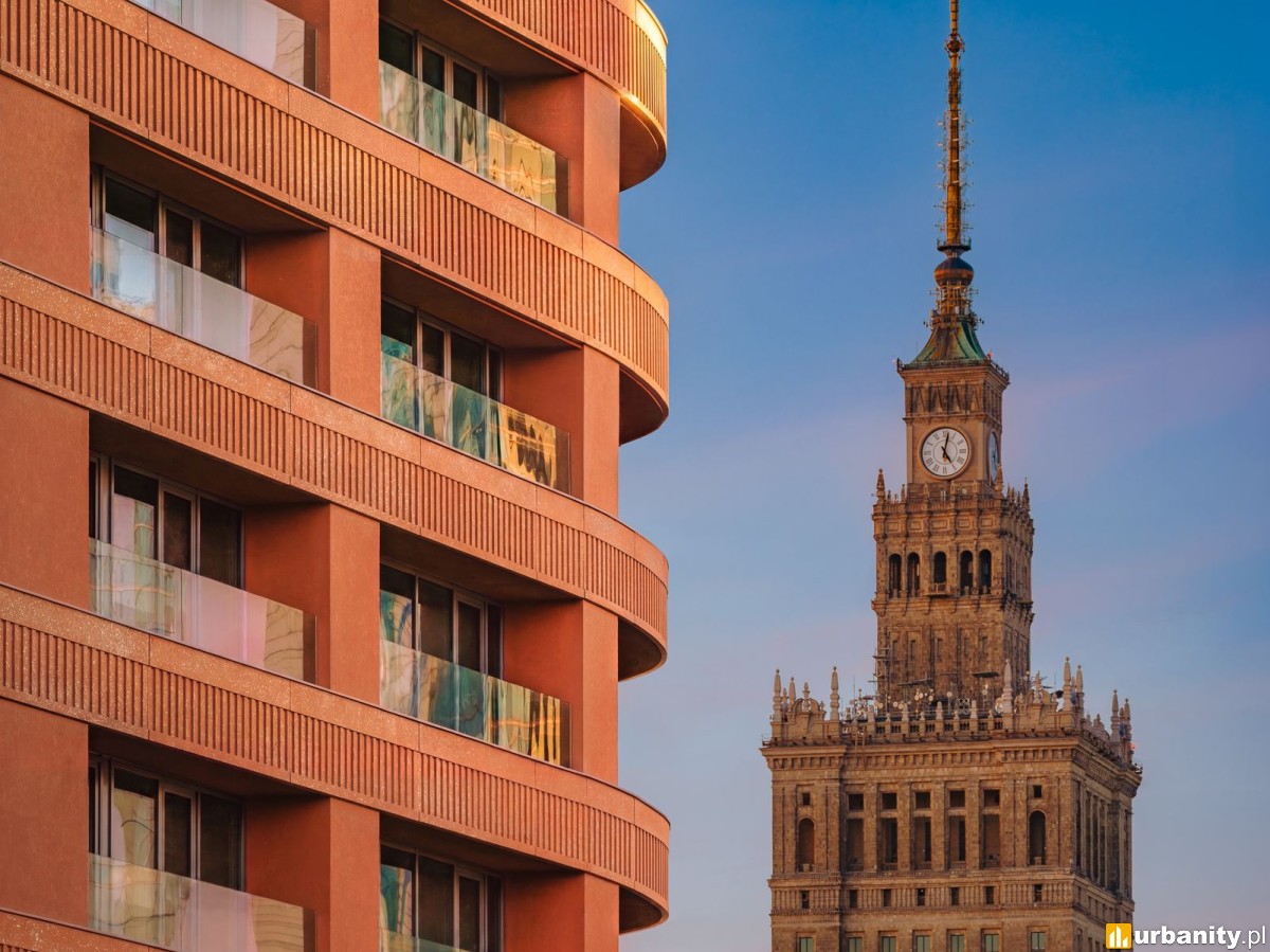 Tak zmienił się jeden z najbardziej problematycznych adresów Warszawy. Luksusowy apartamentowiec w Śródmieściu