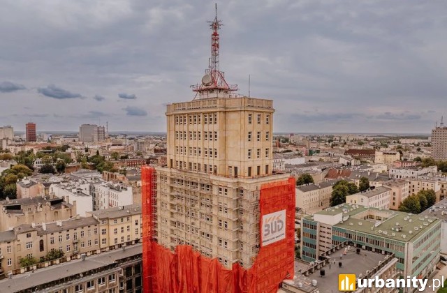 Wieżowiec przy Narutowicza z nową elewacją, fot. LODZ.PL
