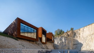 Nieczynny kamieniołom to teraz wielofunkcyjny budynek. Wyjątkowa inwestycja w Małopolsce