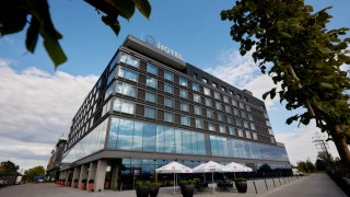 Pod Wrocławiem otwarto Q Hotel Plus dla biznesu