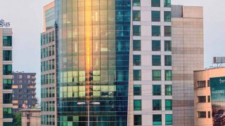 Futureal kupuje biurowiec Antares i planuje jego modernizację