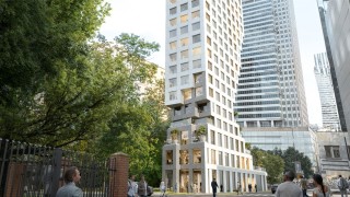 Projekt inwestycji Twarda 7 w ścisłym centrum Warszawy, wiz. materiały inwestora