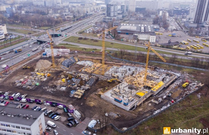 Tak obecnie wygląda budowa Face2Face Business Campus