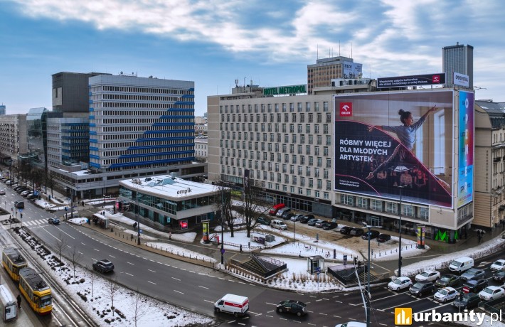 Przestrzeń przy Rondzie Dmowskiego, między dawną Cepelią a hotelem Metropol, fot. Nowe Centrum Warszawy