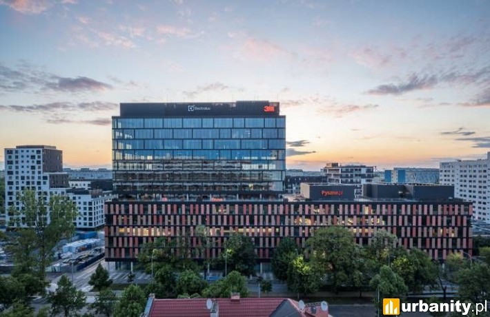 Biurowiec MidPoint71 we Wrocławiu (fot. Echo Investment)