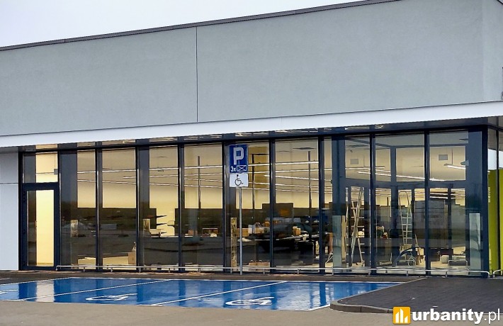 Park handlowy Premium Park w Lubrzy