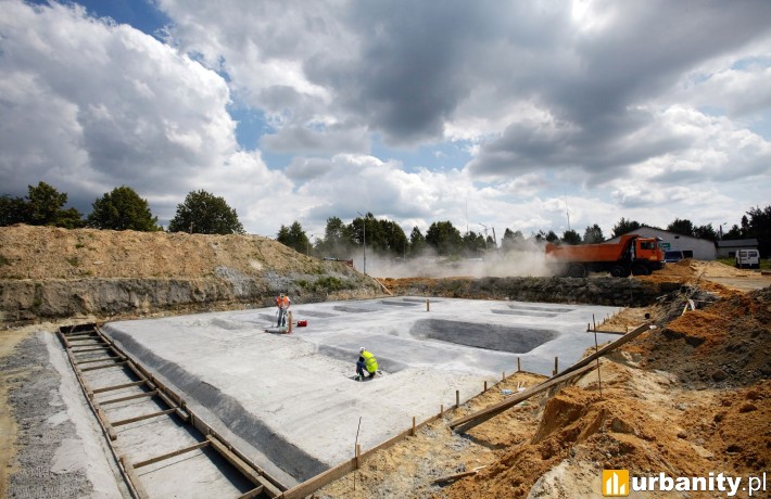 Jakie są ceny rynkowe związane z płytą fundamentową?, fot. grafika partnera