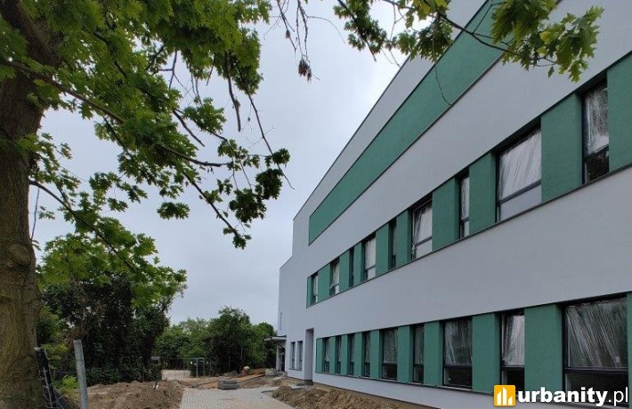 Prace wykończeniowe na budowie Ośrodka Radioterapii w Płocku, fot. Alstal