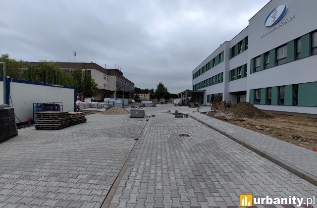 Prace wykończeniowe na budowie Ośrodka Radioterapii w Płocku, fot. Alstal