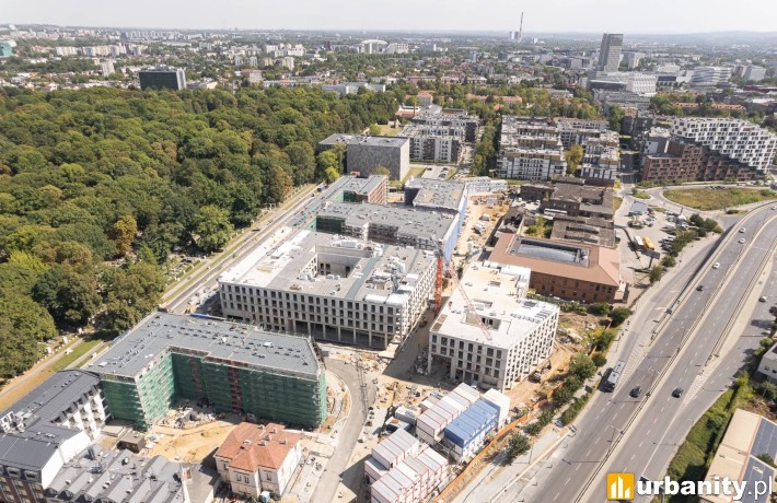 Powstająca część biurowa inwestycji WITA, fot. Echo Investment