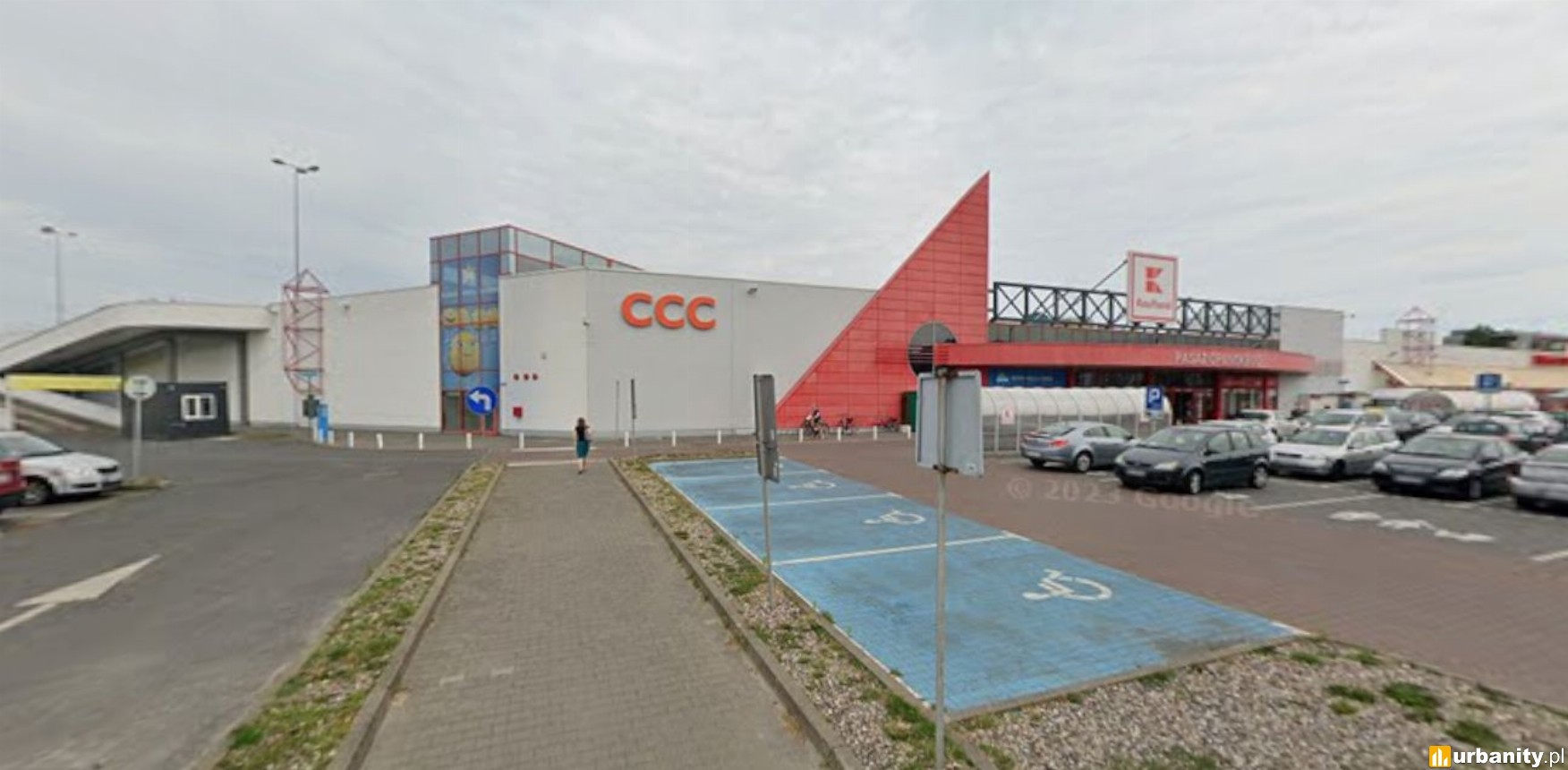 Galeria handlowa w Poznaniu idzie do wyburzenia. Deweloper dostał zgodę