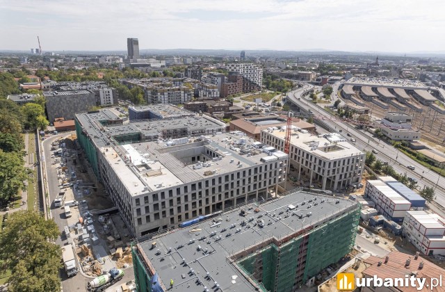 Powstająca część biurowa inwestycji WITA, fot. Echo Investment