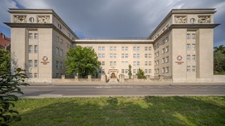 Jak tchnąć nowe życie w stuletni zabytek? Kulisy metamorfozy dawnego Seminarium Śląskiego