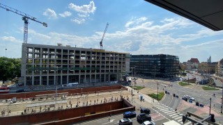 Wrocław: Biurowiec, który zamknie i uporządkuje ostatni fragment ulic Oławskiej i Piotra Skargi