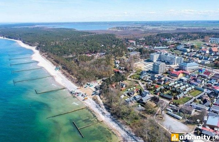 Jarosławiec: Praktyczny Przewodnik po Rodzinnych Wakacjach nad Bałtykiem