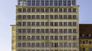 Modernistyczny budynek z lat 30. przy wrocławskim Rynku zmienił funkcję