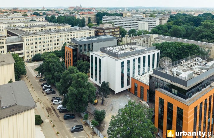 Jedna z najnowocześniejszych inwestycji AGH dobiega końca, fot. NDI