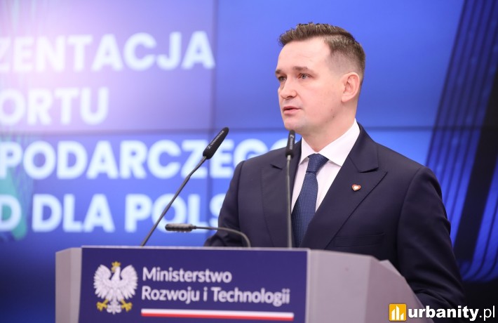 Wiceminister rozwoju i technologii Michał Jaros, fot. MRiT