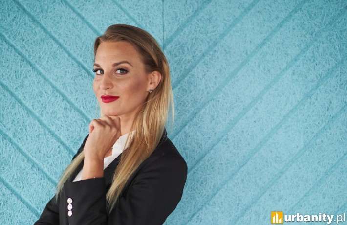 Anna Wdowiak, Starszy Konsultant w Dziale Wynajmu Powierzchni Handlowych, JLL