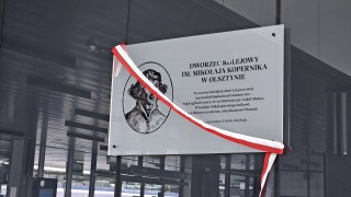 Wybitny astronom patronem nowego dworca Olsztyn Główny, fot. PKP S.A.