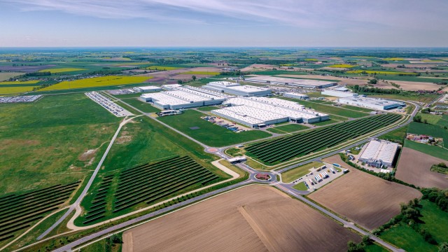 Września szykuje elektrycznego Craftera. Rozbudowa za 1,5 mld zł, fot. materiały prasowe