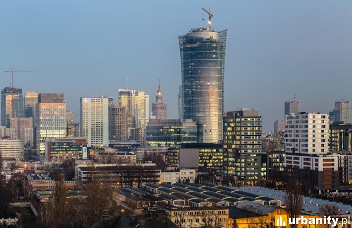Będący na ukończeniu wieżowiec Warsaw Spire